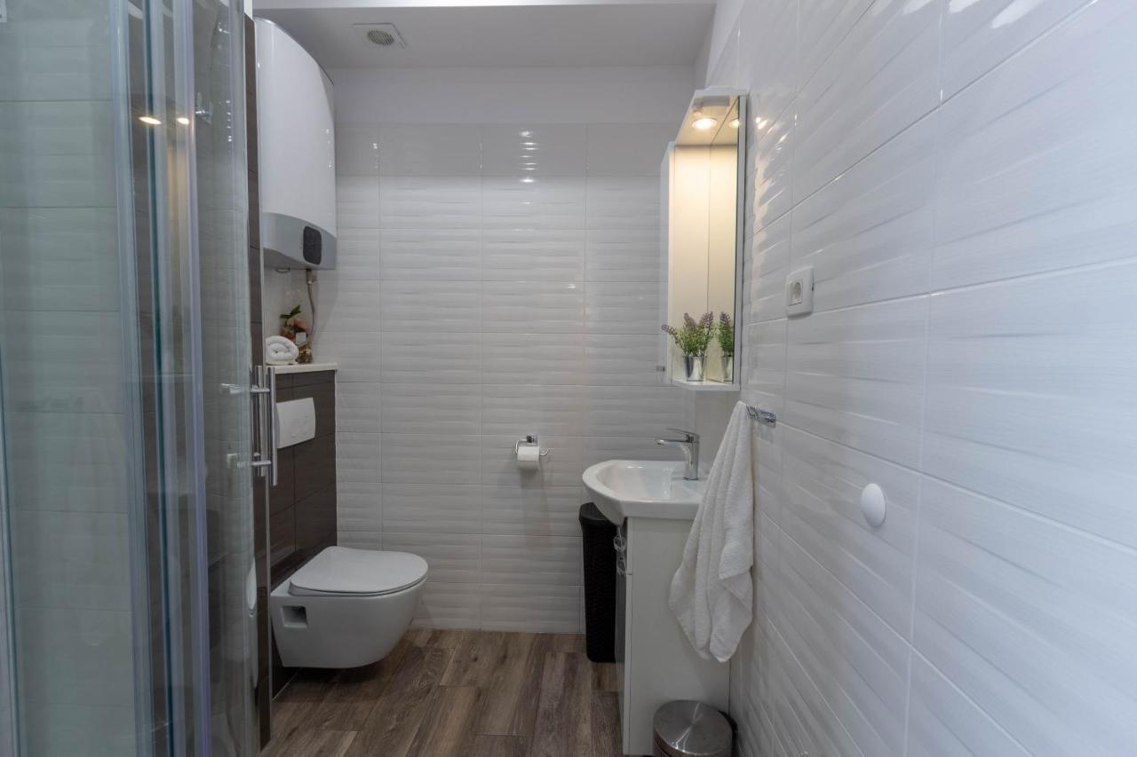 Apartman Dora Подстрана Экстерьер фото